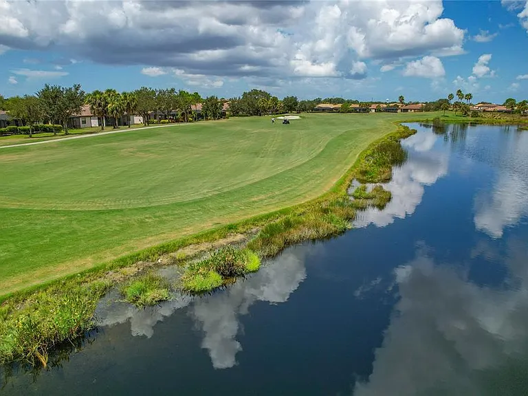 7015 River Hammock Dr #405 — Photo 43