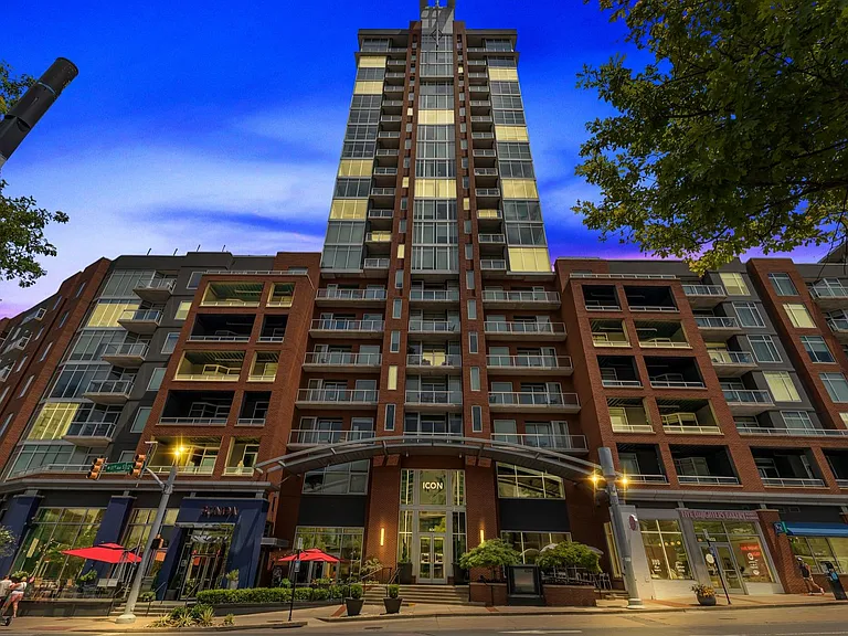 600 12th Ave S #1509 — Photo 31