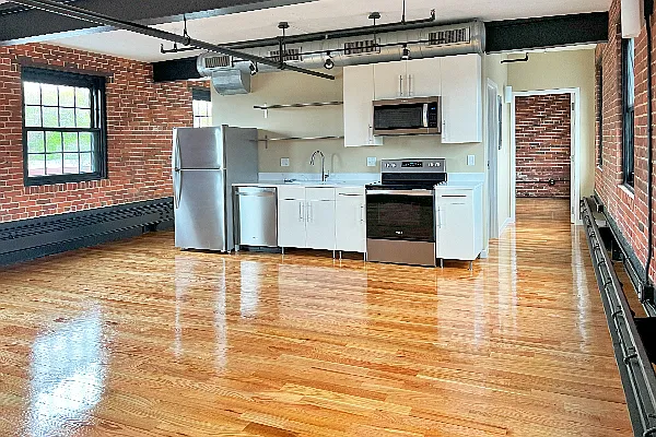 45 High St #6