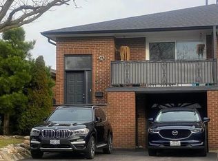 518 Meadows Blvd, Mississauga, ON L4Z1G6