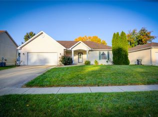 801 Jacobs Way, Forsyth, IL 62535