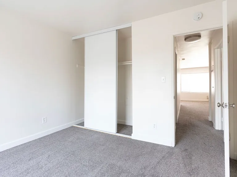 Greentree Apartments — Photo 74
