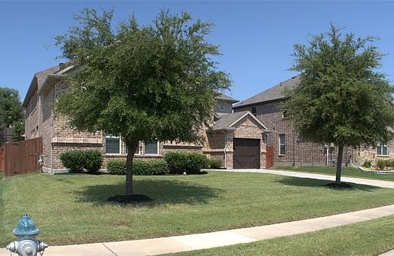 3rd image of 6409 Teresa Ln