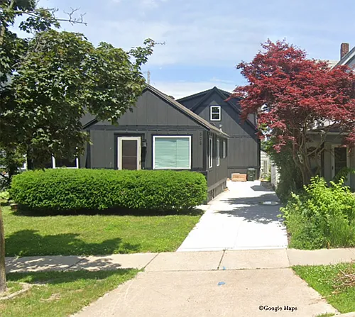508 W Lakeside St Photo 1 508 W Lakeside St Photo 1