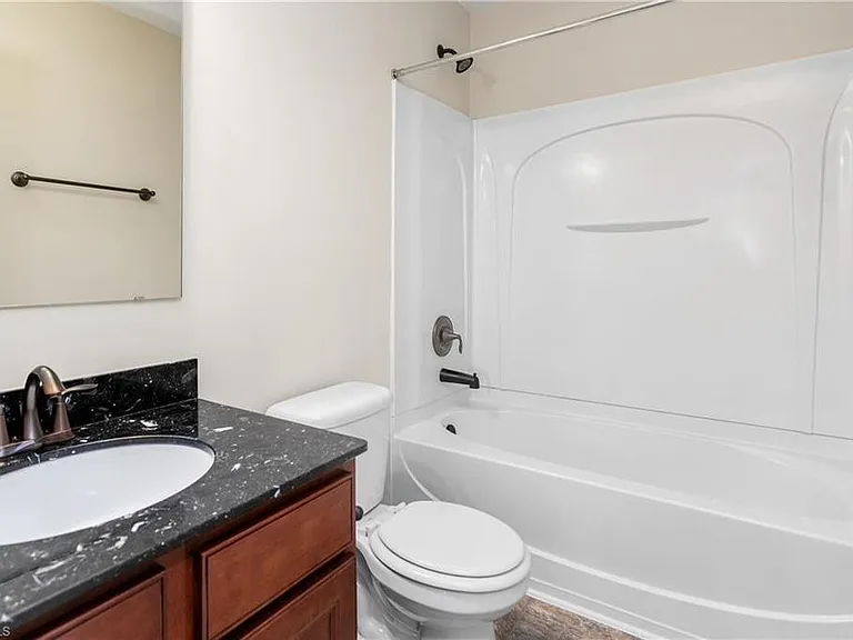 153 Tysonridge Ct — Photo 19