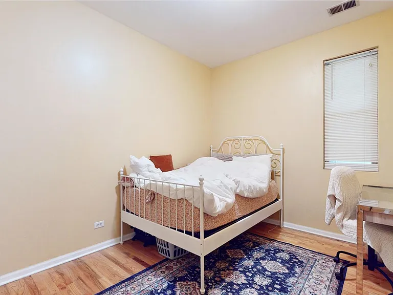 1340 N Dean St #1 — Photo 8
