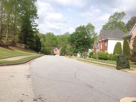 5th image of 1062 Oakhurst Trl