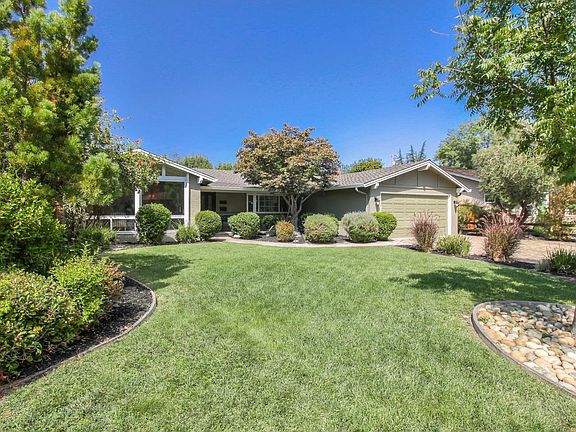 2nd image of 273 Belblossom Way
