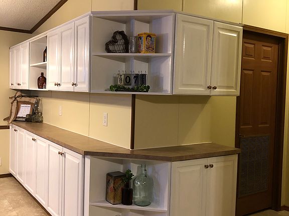 Dinning Area Cabinets 