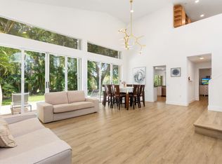 524 Water Pt, Weston, FL 33326