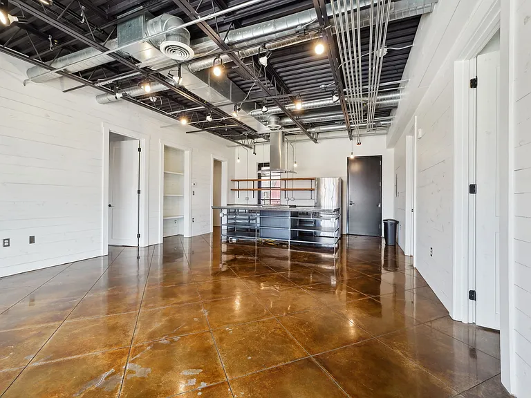 Lofts on 15th — Photo 17