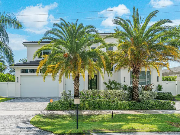 1050 NE 2nd Terrace, Boca Raton, FL 33432