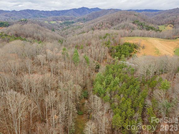 4th image of 1974 Ammons Branch Rd