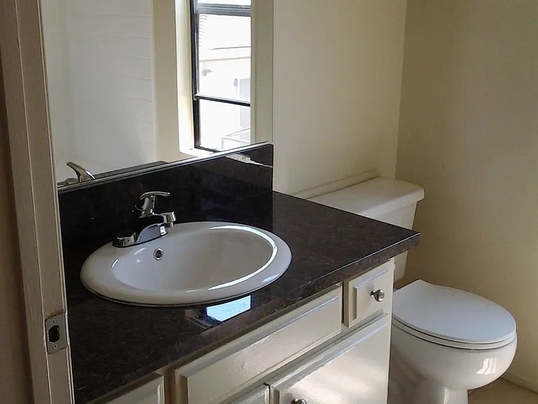 1441 N Edison Blvd — Photo 5