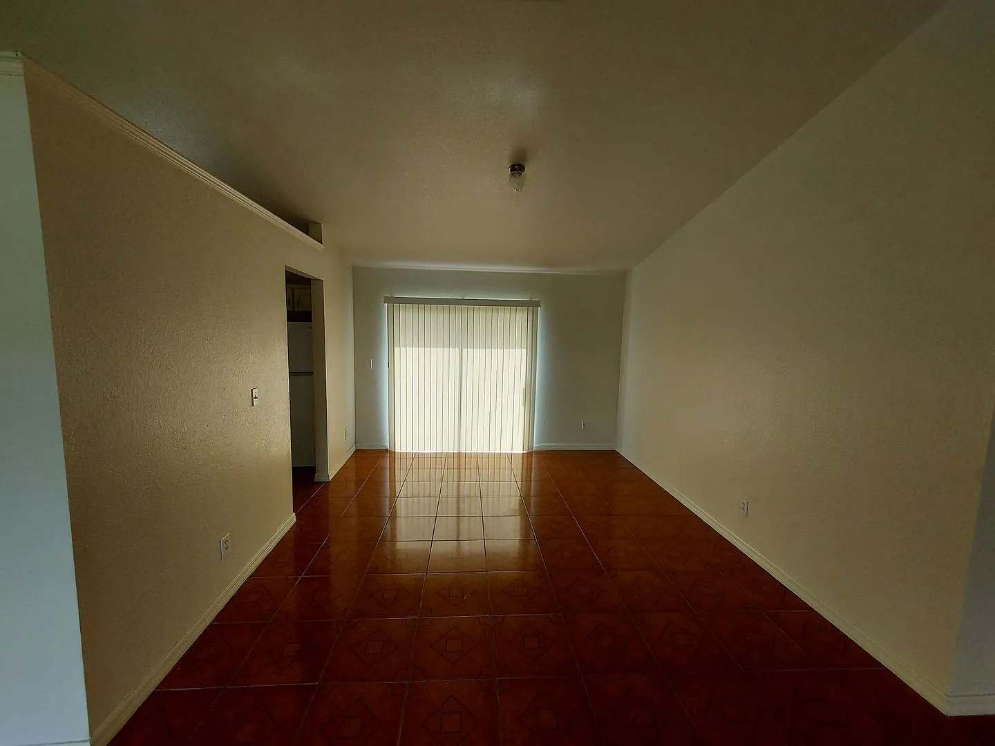 14431 Sw 32 Terr Rd — Photo 3