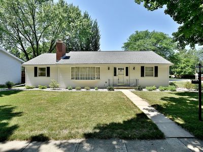 611 Katherine St, St Charles, IL, 60174