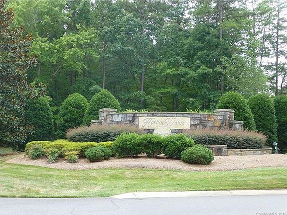 2nd image of 117 Harborcliff Dr #132