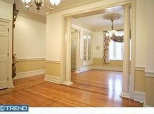 1936 Pine St, Philadelphia, PA 19103