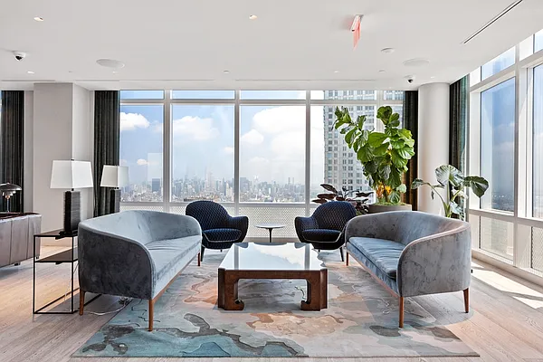 Rented by Greystar | media 51