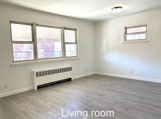 66-01 70th St #2, Middle Village, NY 11379