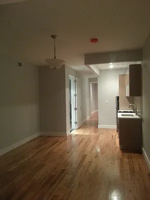 Rented by Loom Group | media 16