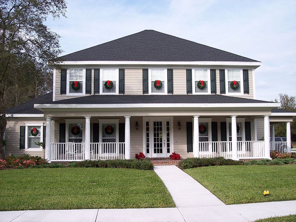 Exterior 1