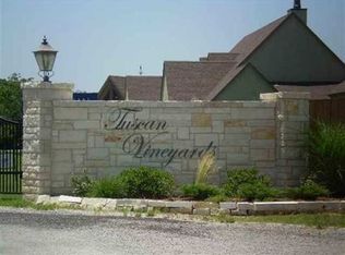 1 Tuscan Rd, Ardmore, OK 73401