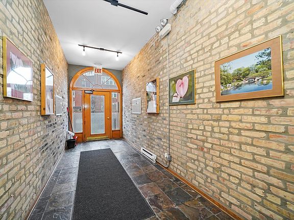 4th image of 6651 S Maryland Ave APT 1E