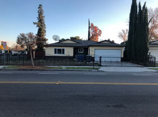 3223 W Barstow Ave, Fresno, CA