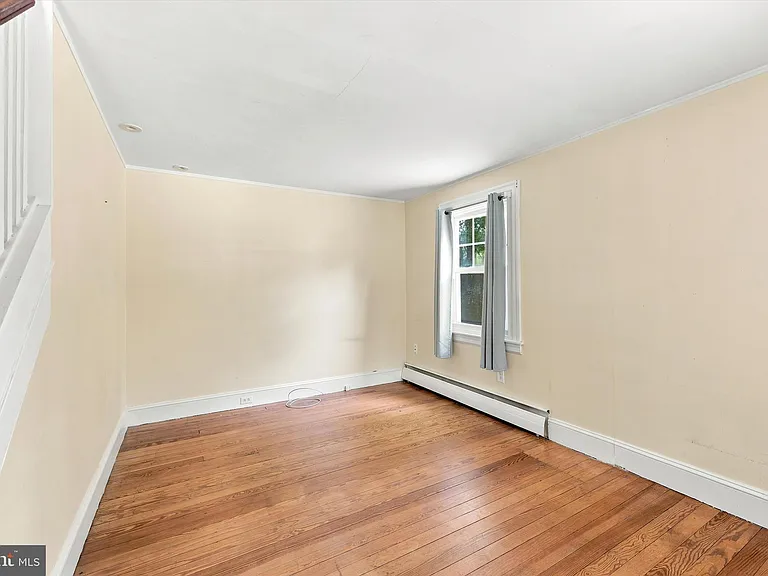 943 Fairview Ave — Photo 12