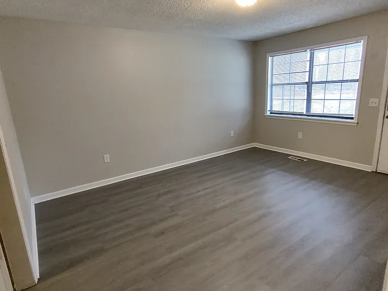 909 Fairchild Ave #C — Photo 1