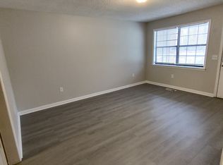 909 Fairchild Ave #C, Florence, AL 35630