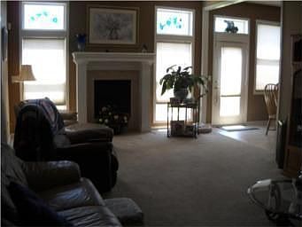 4th image of 3014 Emerald Ct