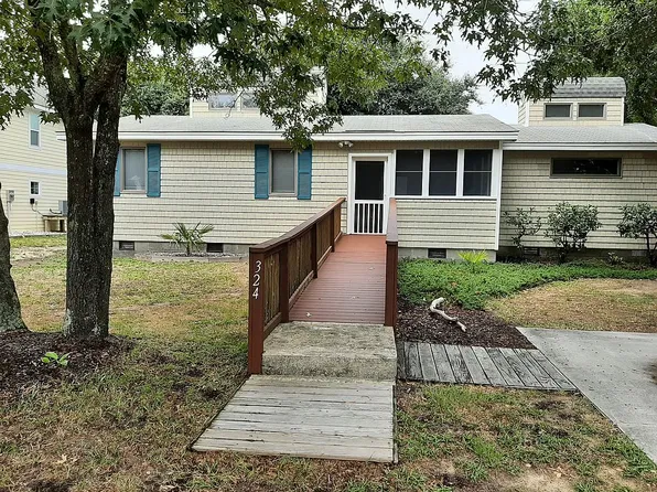 324 W Walker St, Kill Devil Hills, NC 27948