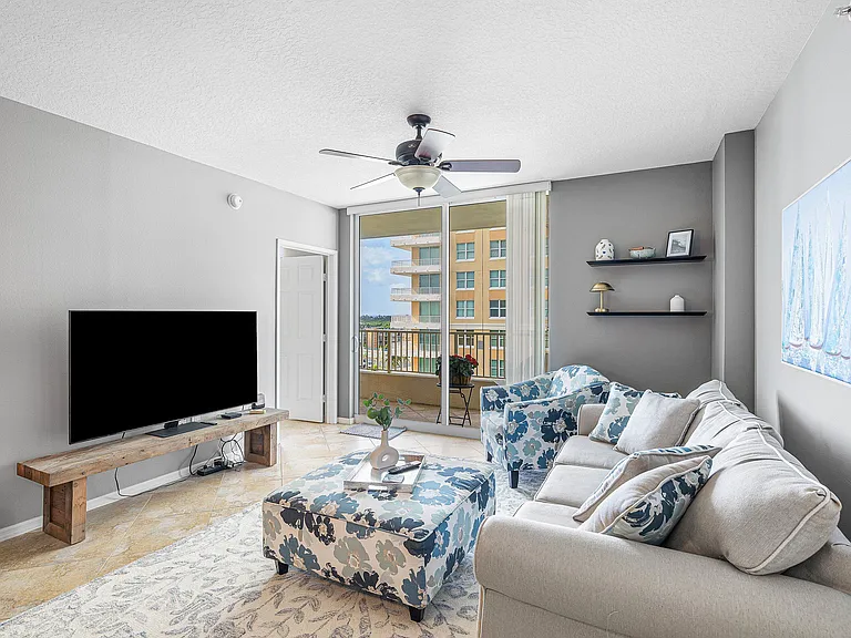 700 E Boynton Beach Blvd #803 — Photo 13