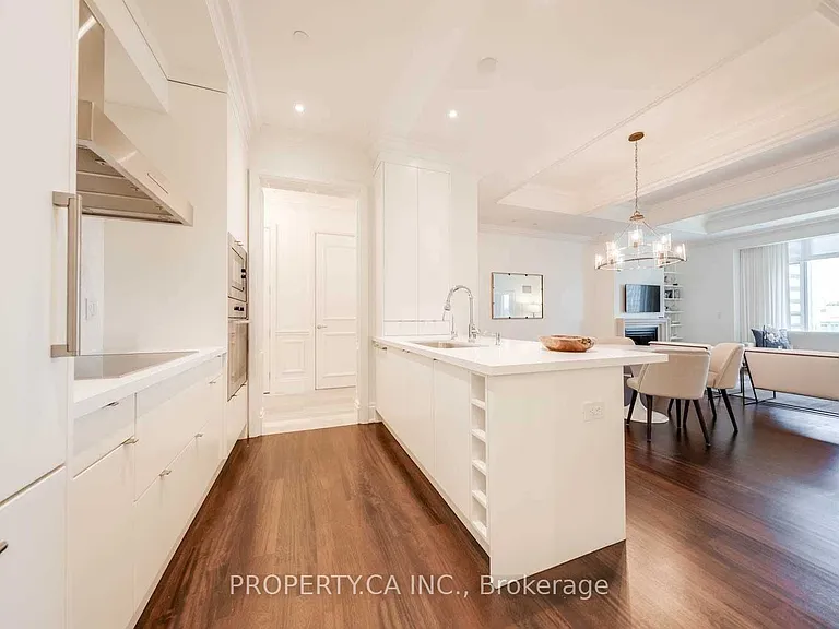 311 Bay St #3706 — Photo 5