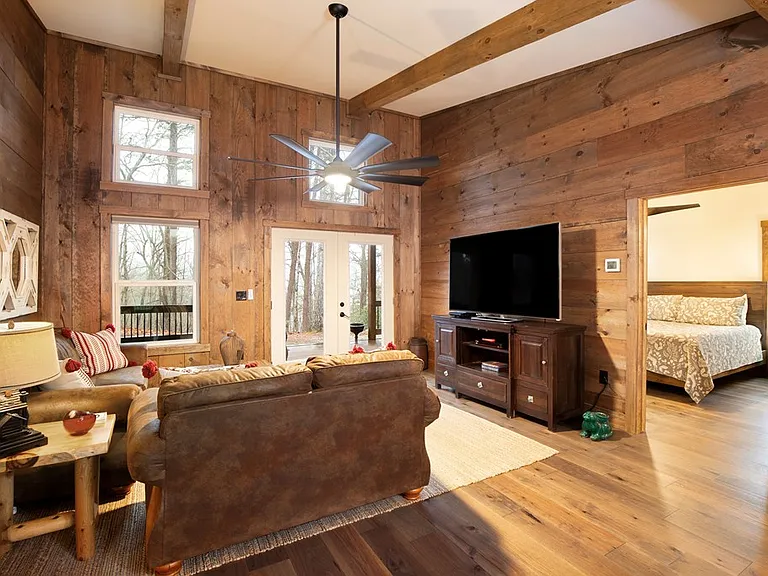 642 Crabapple Dr — Photo 5