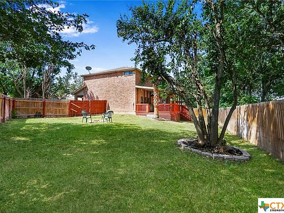 5th image of 393 Copper Path Dr