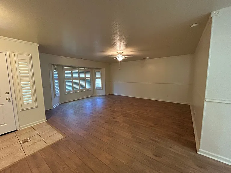 3190 Driftstone Dr — Photo 5