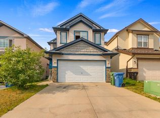 20 S Saddlecrest Ter NE, Calgary, AB T3J 5L4