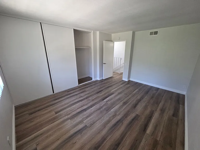 1826 S Lochglen Ct — Photo 10
