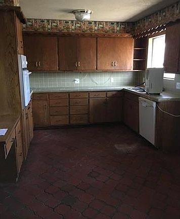 3rd image of 2125 N 88th St