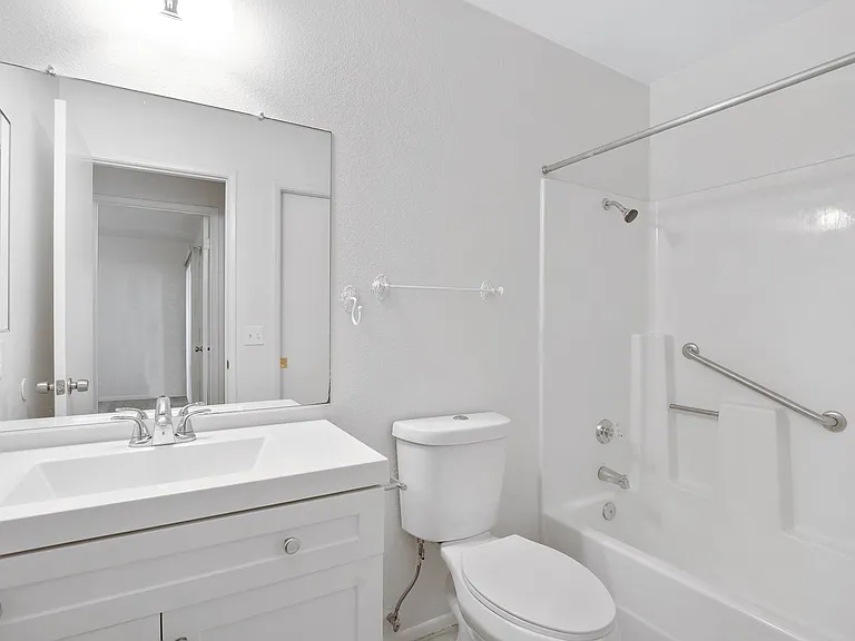 20235 N 3rd Dr #8 — Photo 10