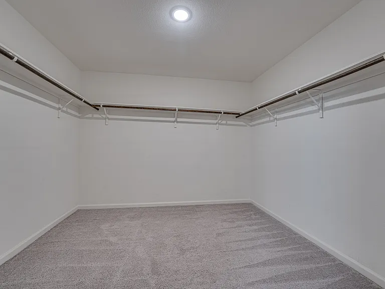 767 Camden Dr — Photo 17