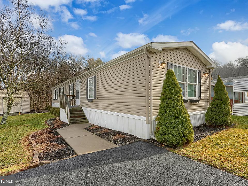 407 Frieden Mnr, Schuylkill Haven, PA 17972 Zillow