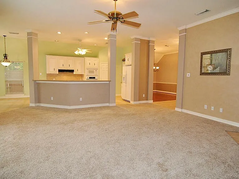 2627 Havencrest Dr — Photo 10