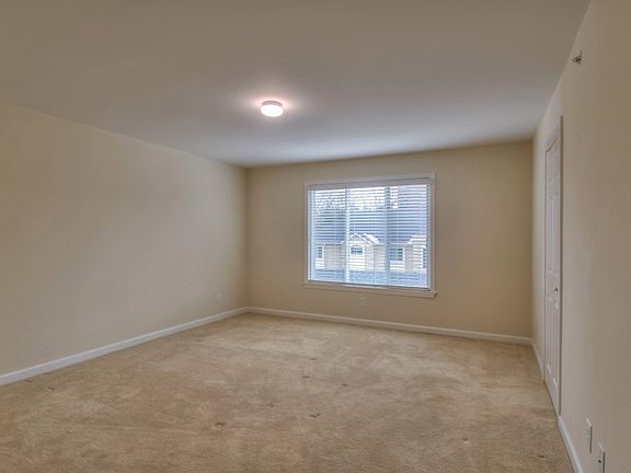 3rd image of 4487 Post Pl APT 25