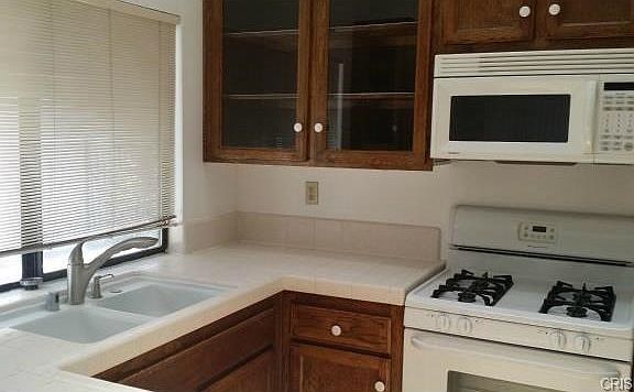 5th image of 26241 Bungalow Court Dr