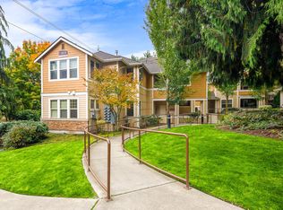 8535 Avondale Rd NE #A202, Redmond, WA 98052