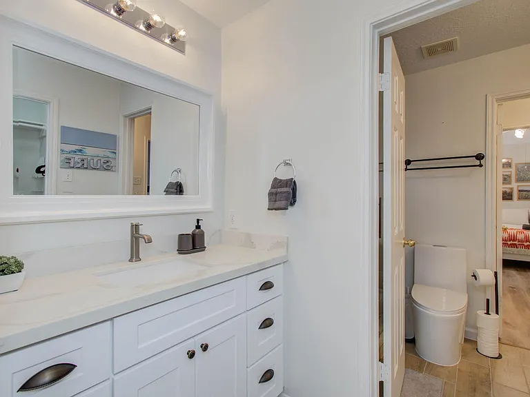 15627 Twisting Springs Dr — Photo 32